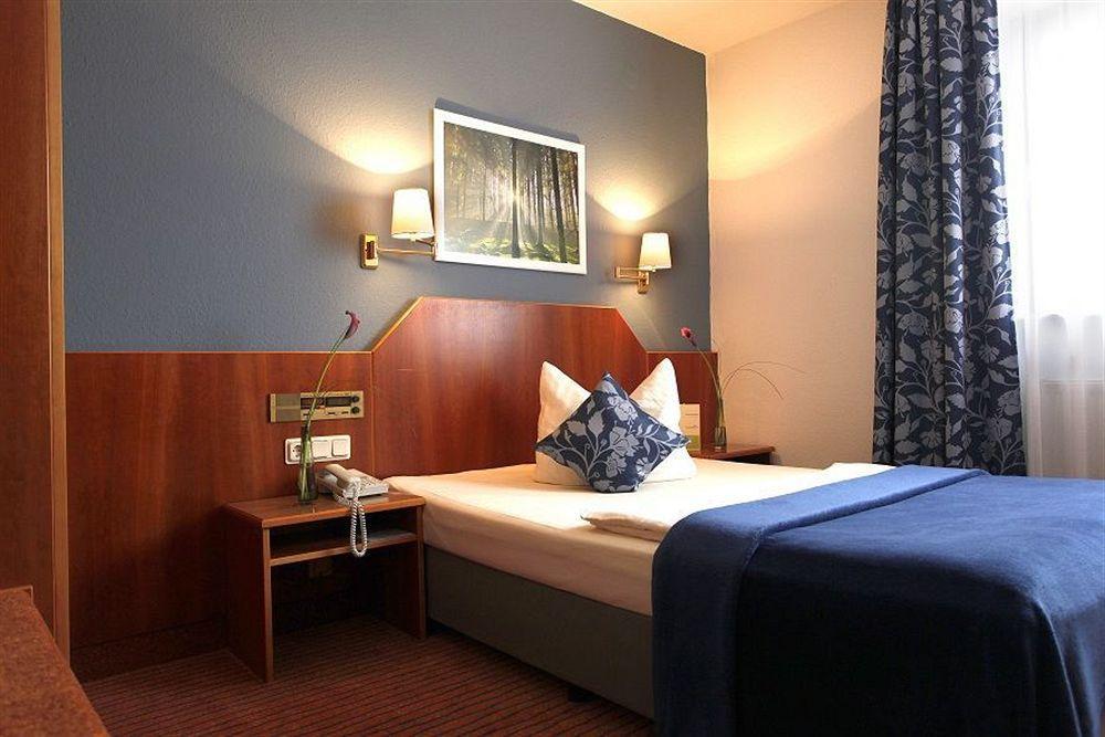 Hotel Kleefelder Hof Hannover Esterno foto