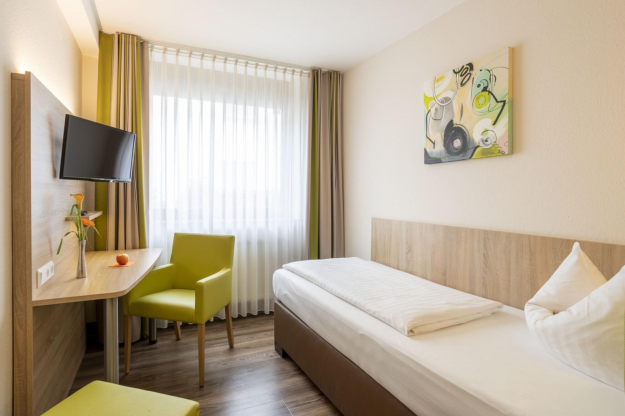 Hotel Kleefelder Hof Hannover Esterno foto