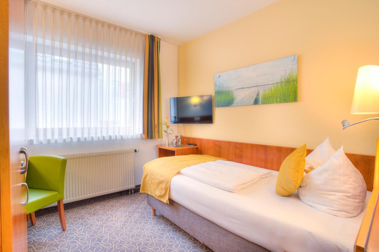 Hotel Kleefelder Hof Hannover Esterno foto